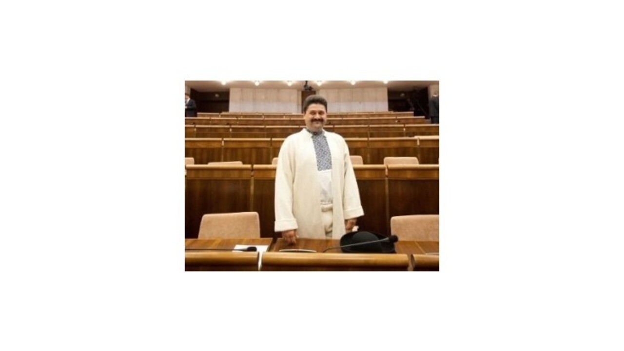 Hraško zložil sľub v turčianskom kroji